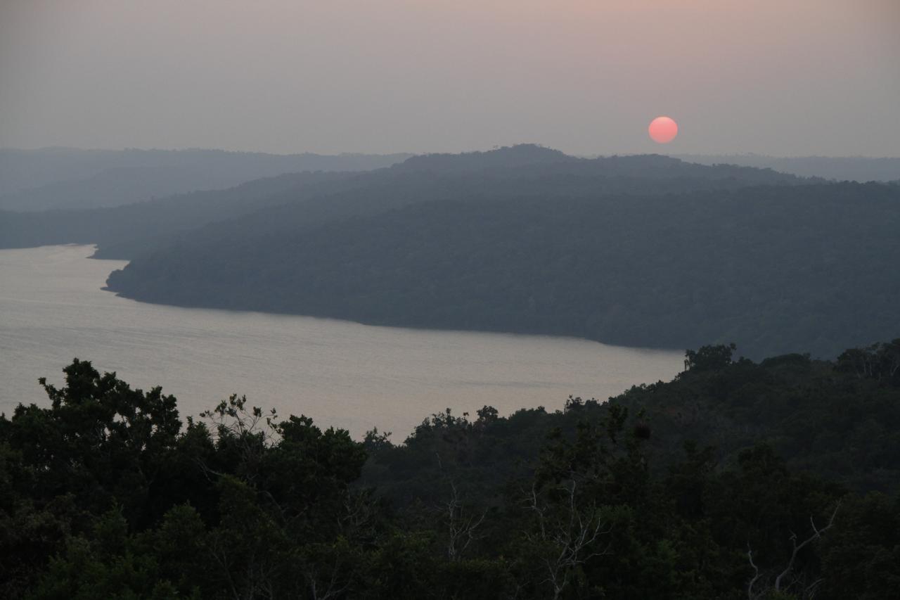 Laguna Yaxha Ecolodge El Sombrero חדר תמונה