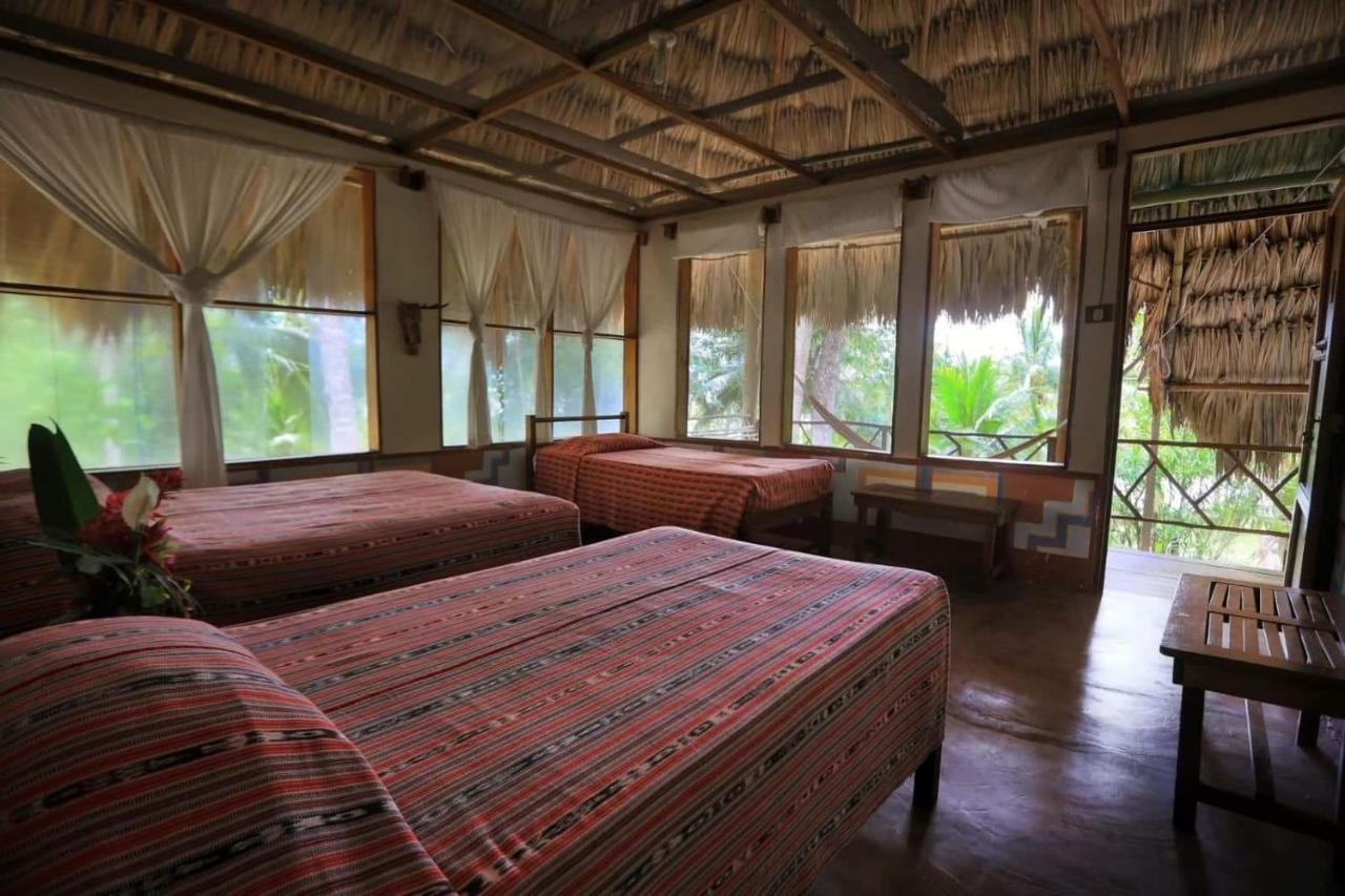 Laguna Yaxha Ecolodge El Sombrero מראה חיצוני תמונה